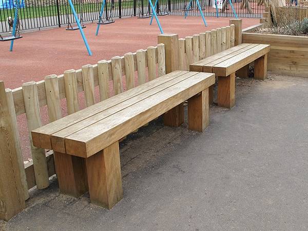 Cheshunt Bench