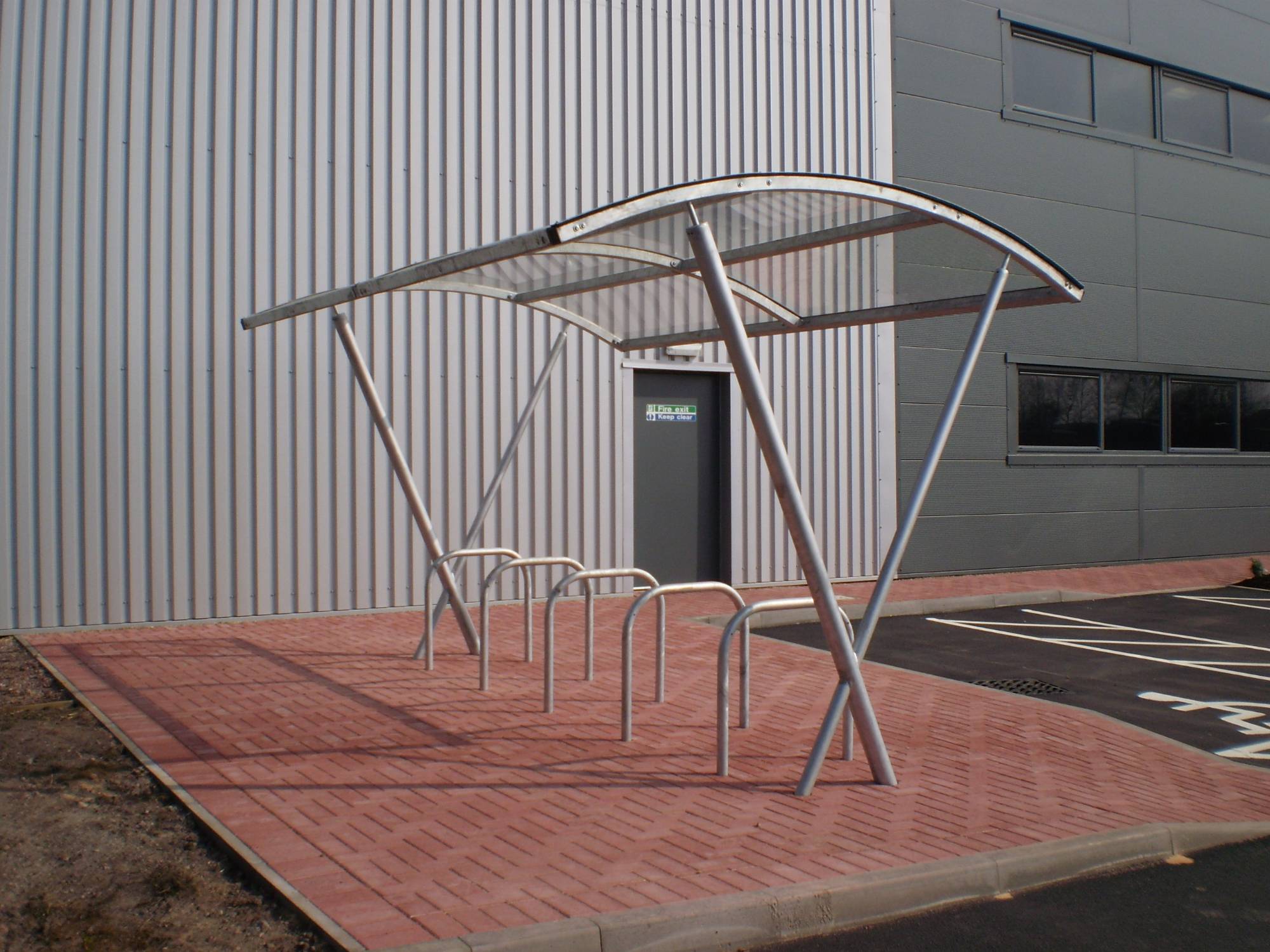 IAE Banbury Cycle Shelter