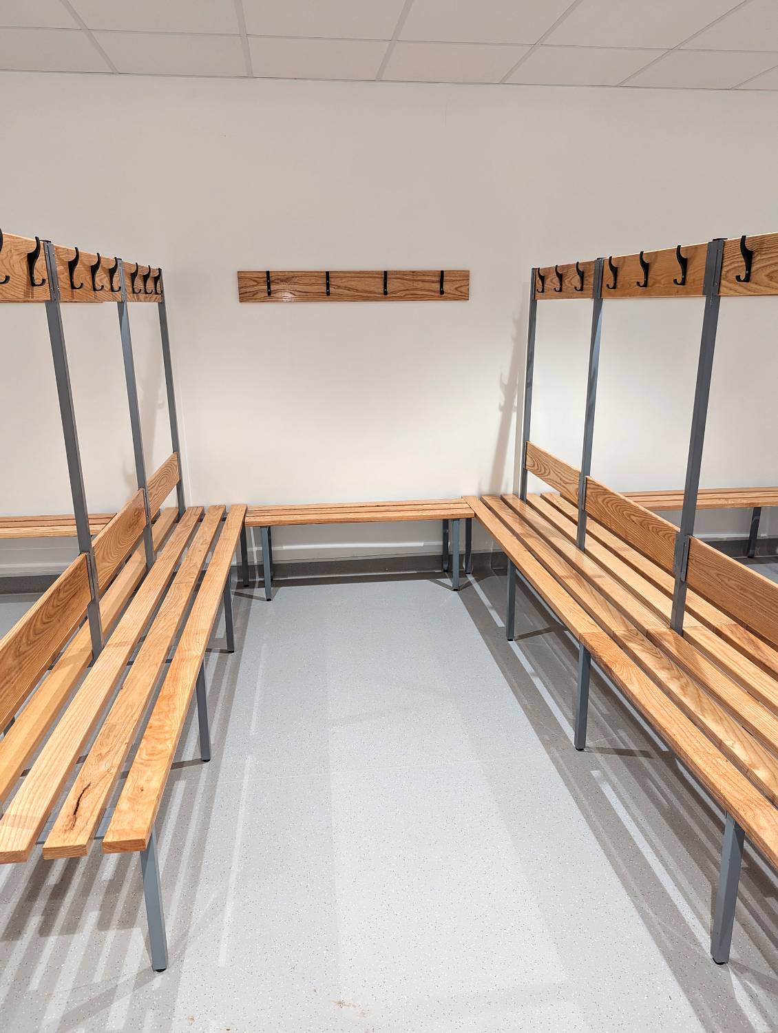 Clefor - Changing Room - Benching System - Cloakroom Benches