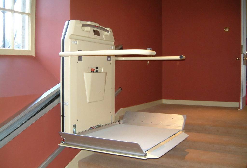 S7 Stairlift - Straight Stairlift