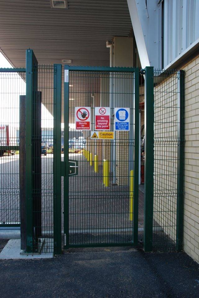 EuroGuard® Extra Gates