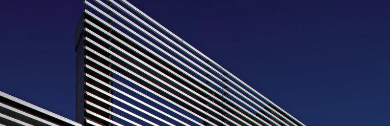 Sun Louvres - Open Façade Systems - Aluminium sun Louvre system