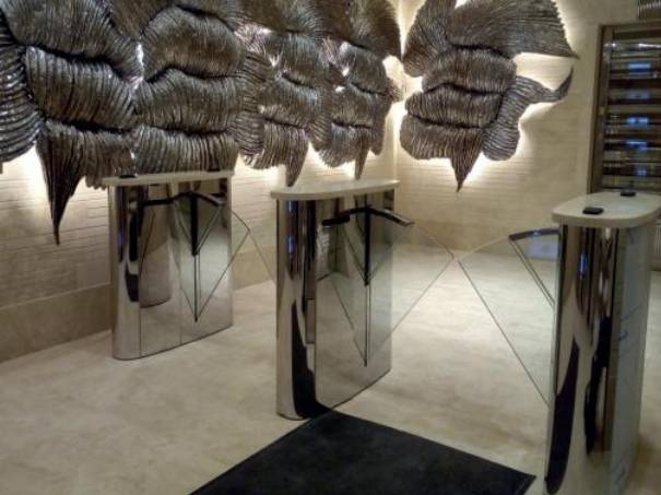 Air Blade Turnstiles - Glass Leaf Speedgates