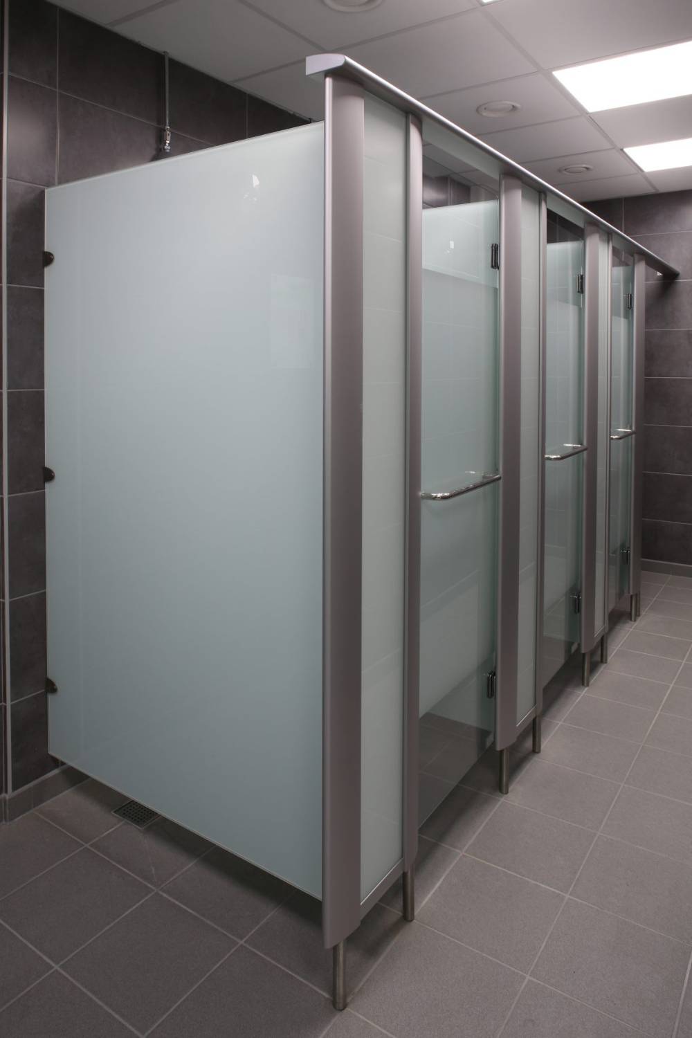 Mezzo Aqua Shower Cubicles