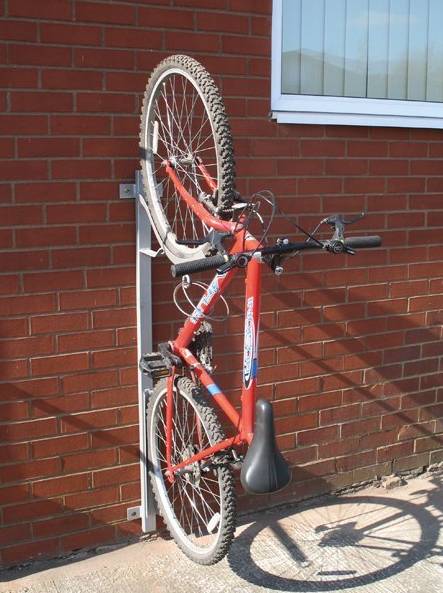 Thames Bridge Cycle Parking Stand