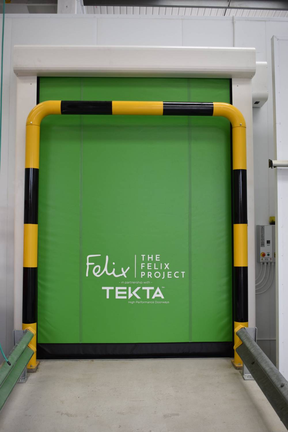 Rapidor Freeze - Dual Curtain Cold Room Speed Door - High Speed Freezer Door