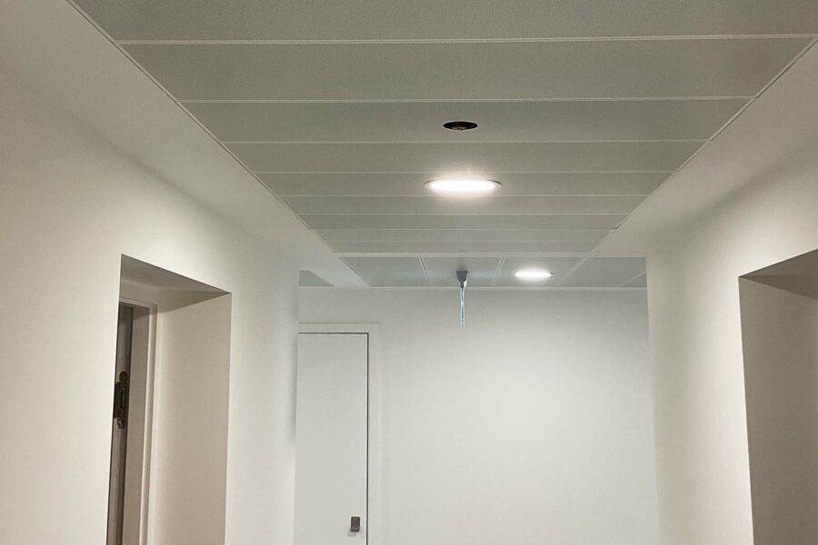 S36 clip-in corridor system - Metal ceiling - Suspended Ceiling Corridor System