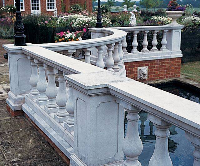 Side Run-In Balustrade