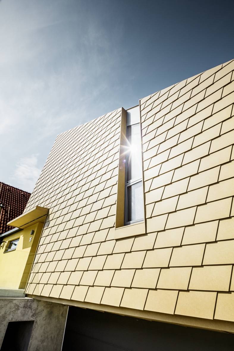 Fully Supported Facades. DS.19 SHINGLE - Large Facade Shingle