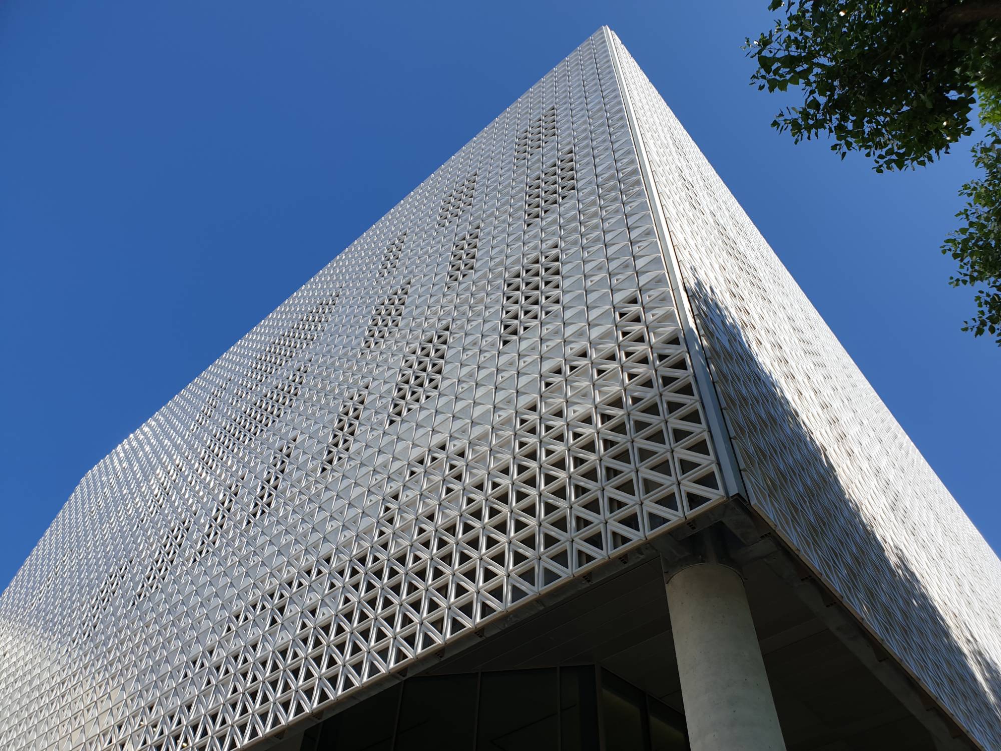 Aliva Terracotta Covering - Terracotta Rainscreen Cladding