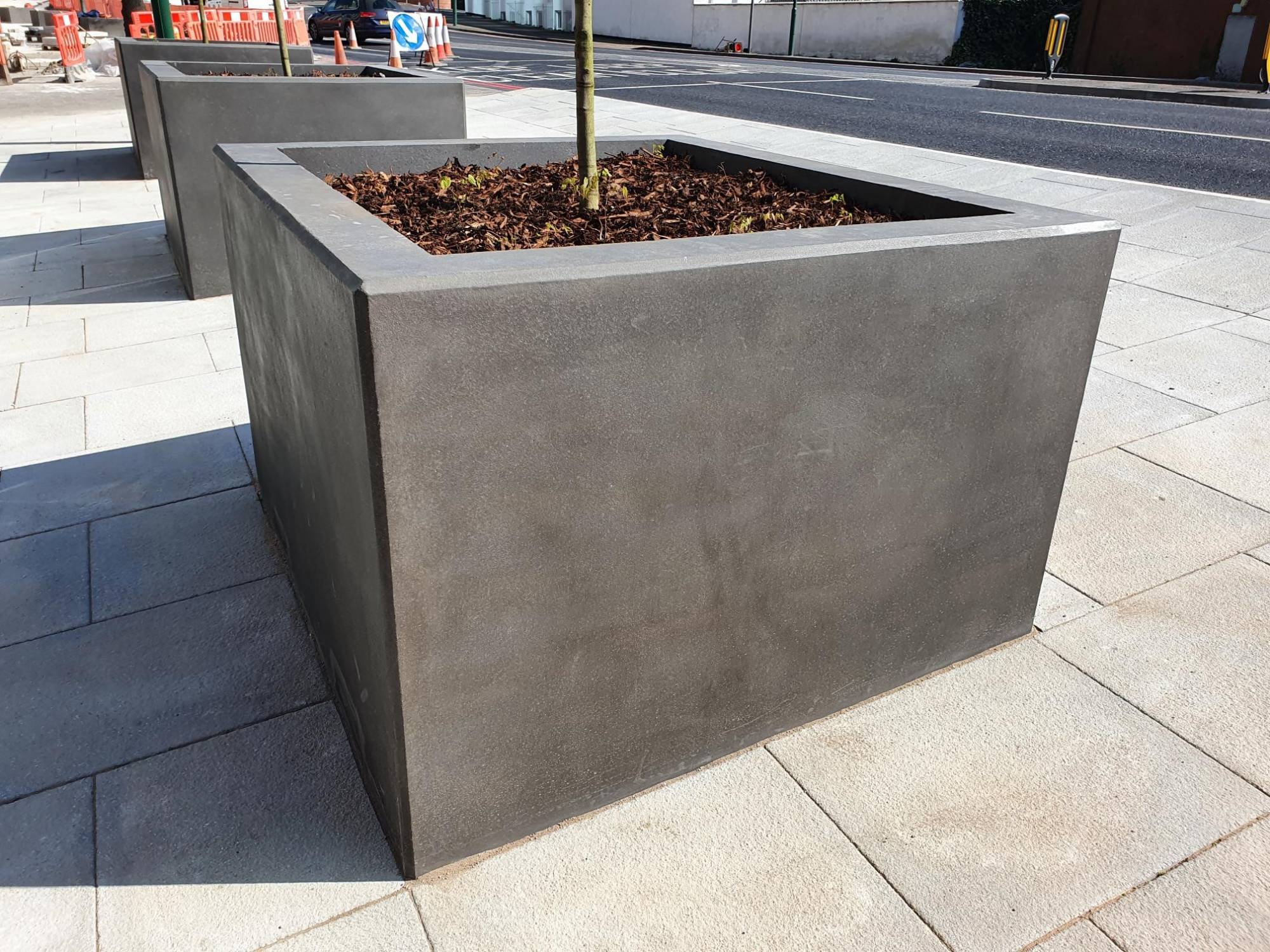 PAS 68 - Counter Terror Concrete Planter Ultra Shallow Mount - Vehicle defence 