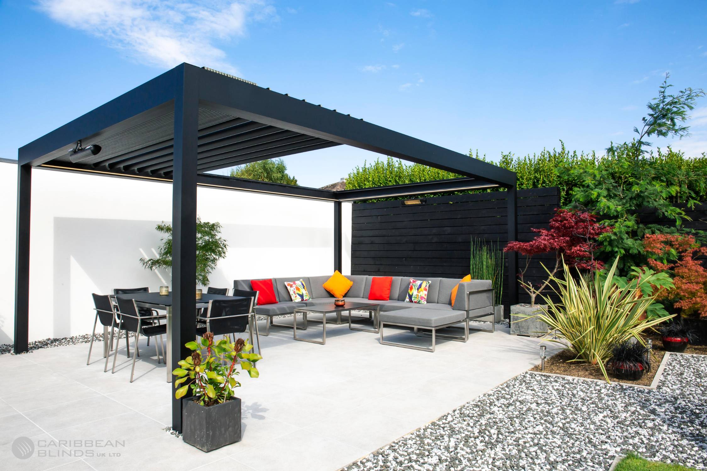 Prestige Pod - Louvered Roof Pergola