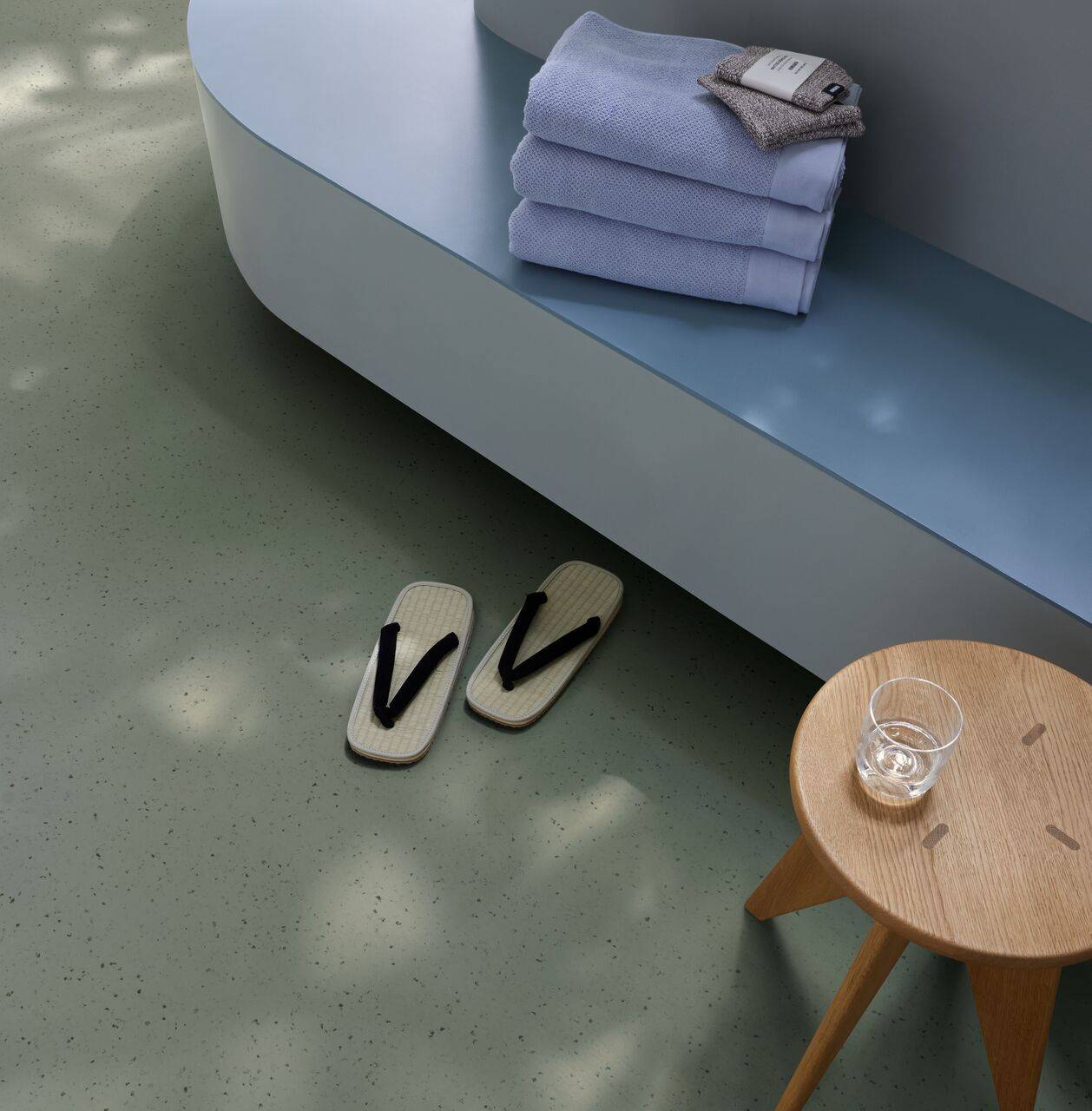 Sphera Elite b + - Sheet vinyl flooring