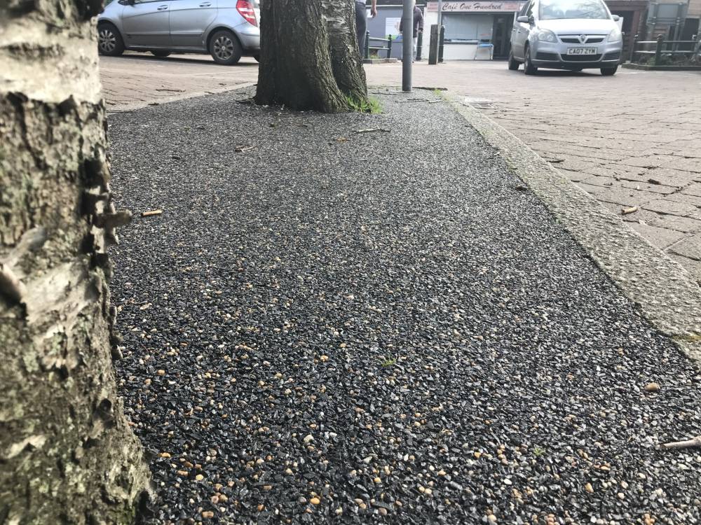 FlexiSet Resin Bound Permeable Paving recycled rubber and natural aggregate material  - Stone & Rubber Mixed With UVR Resin