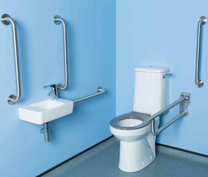 Doc M Close coupled Value Pack, Exposed Fixings | Twyford  