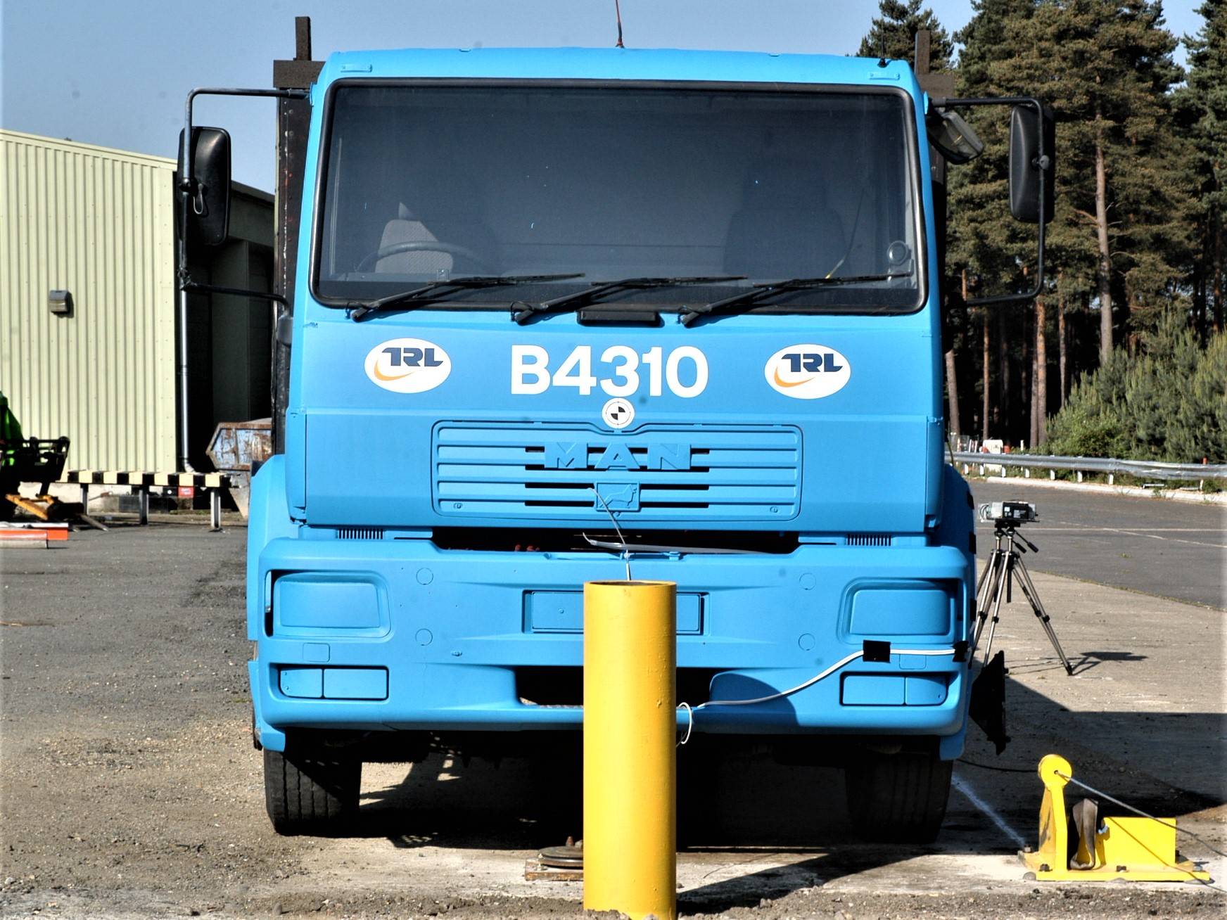 PAS 68 - Counter Terror Bollard CT50 273mm - Bollards