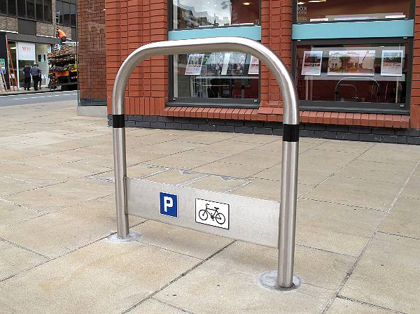 Transport Stainless Steel Cycle Stand