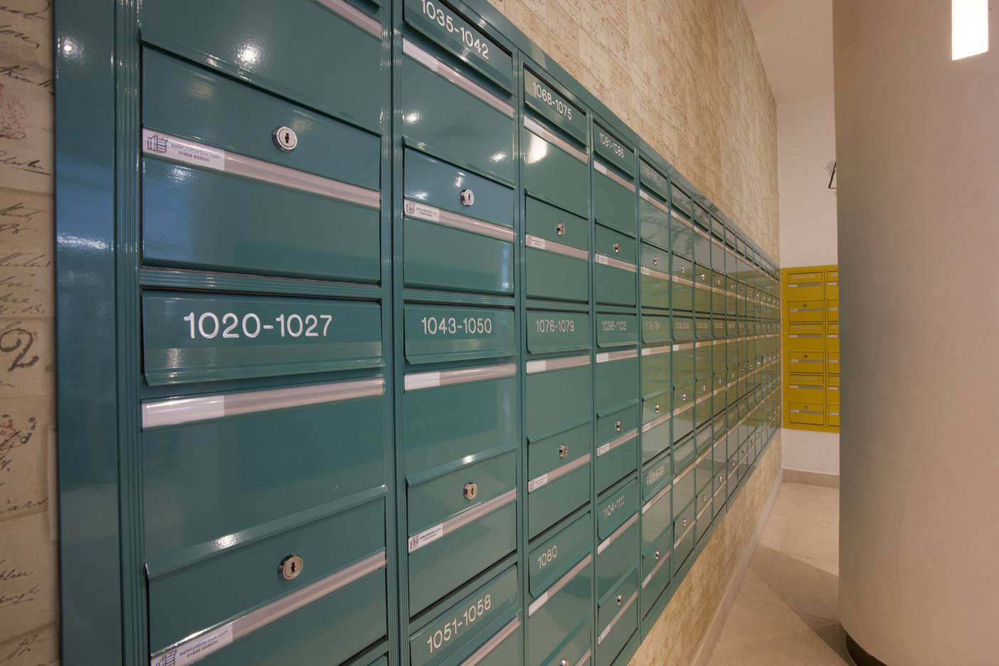 COM 1 Mailbox - Vertical Aluminium Welded Mailbox  - Vertical Aluminium Mailbox