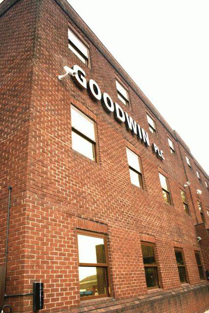 Comar 5Pi VSW - Vertical Sliding Window