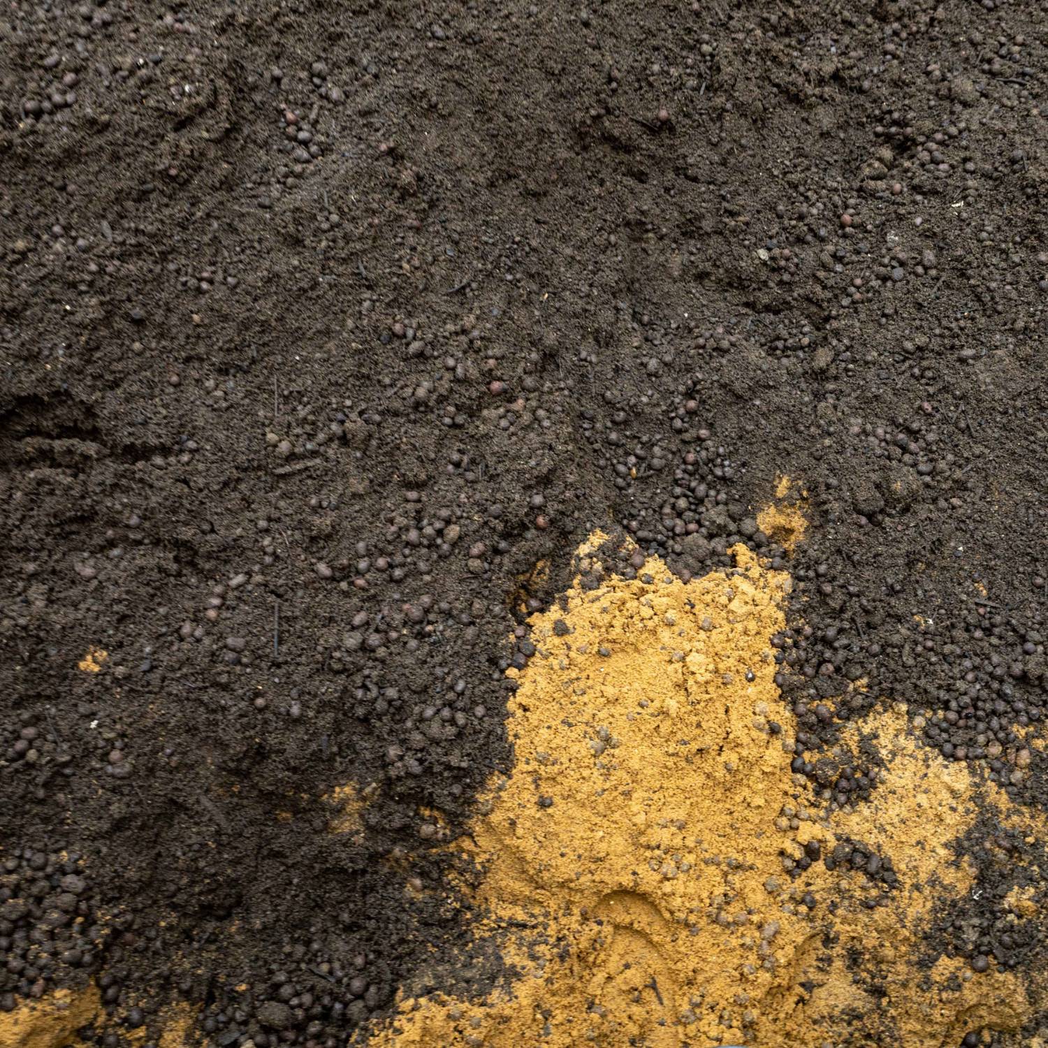 Intensive Lightweight Topsoil