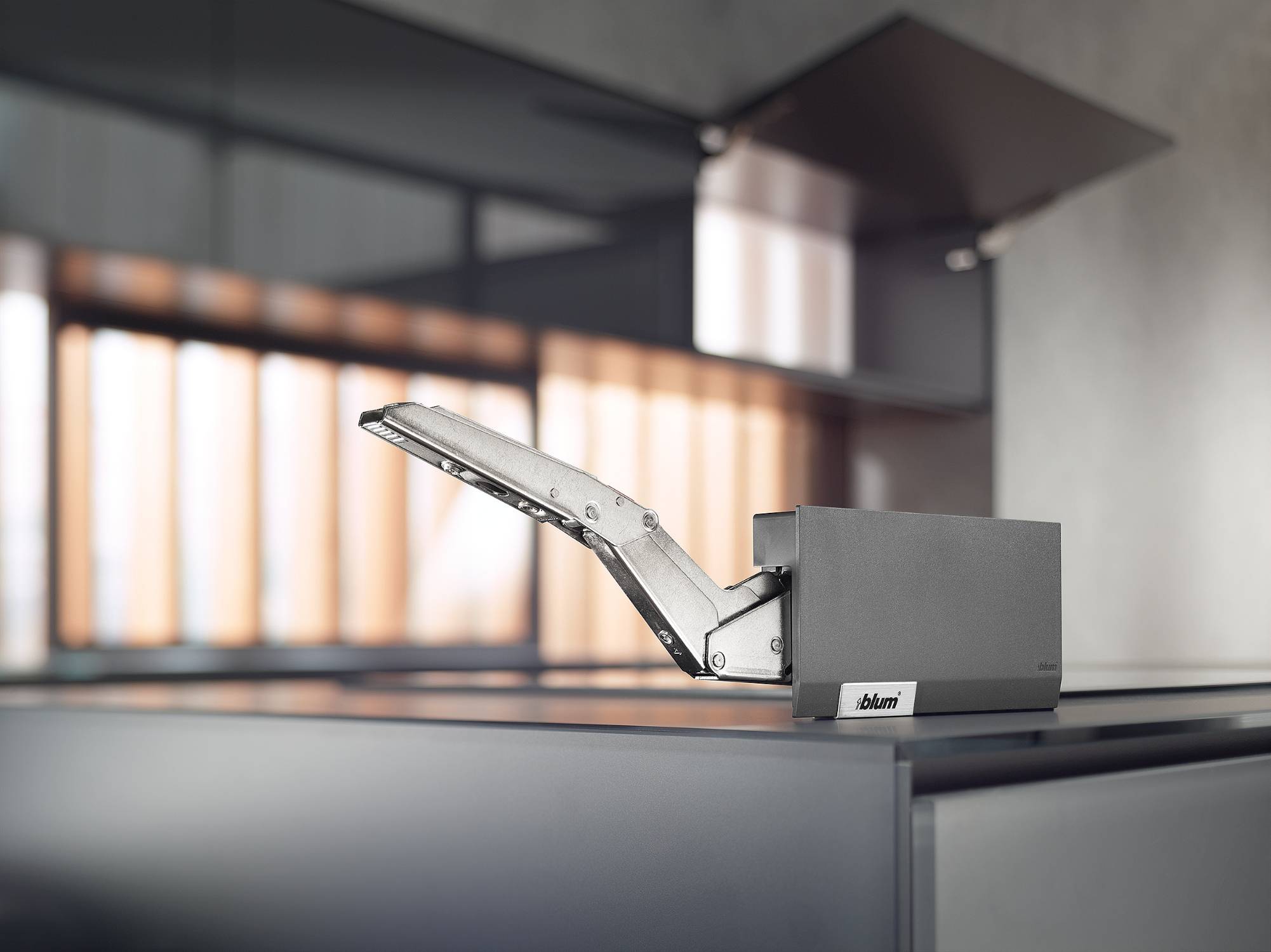 Wall Unit Lift System - AVENTOS HK top - Lift System