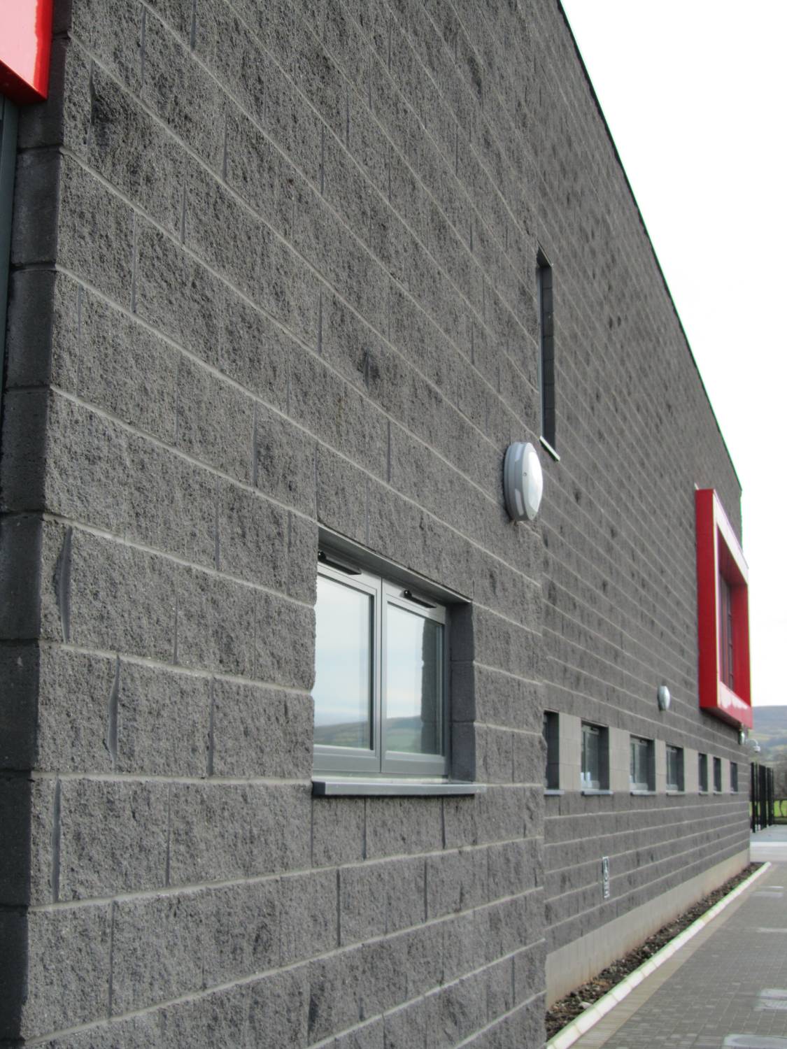 Colinwell Split Solid Masonry Block -&nbsp;Aggregate concrete blocks