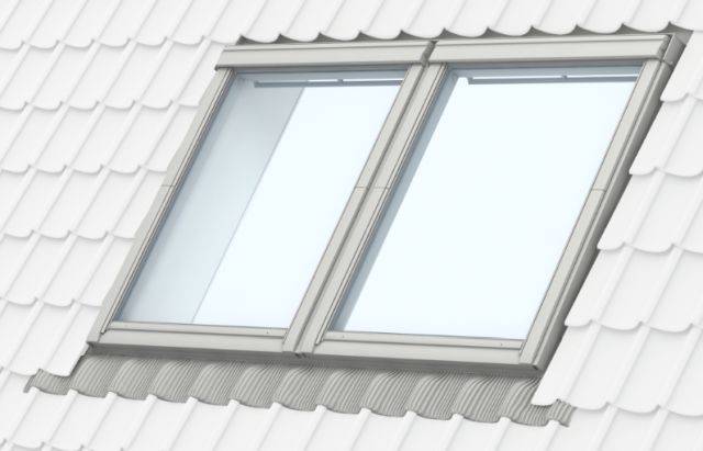 GGU Manually Operated, White Polyurethane, Centre-Pivot Roof Window, Twin Installation