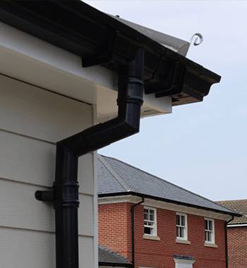 Legacy Cast Aluminium Victorian Ogee Gutter