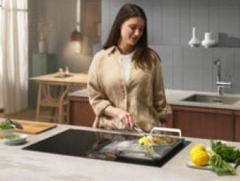 ELECTROLUX INDUCTION EXTRACTOR HOB 80CM - LCC83443 - Electric Hob