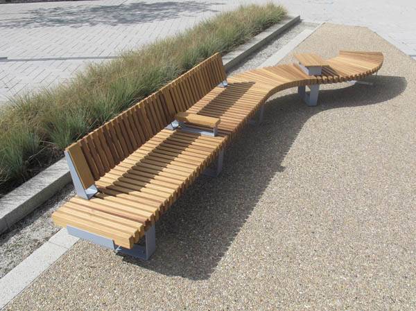 ·RailRoad Delta - Straight and Curved Seating