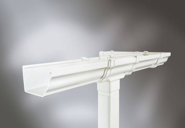 Classic ogee style PVC-U gutter