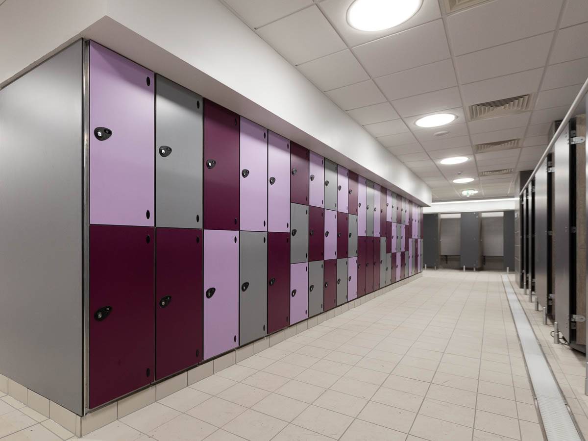  Leisure Lockers