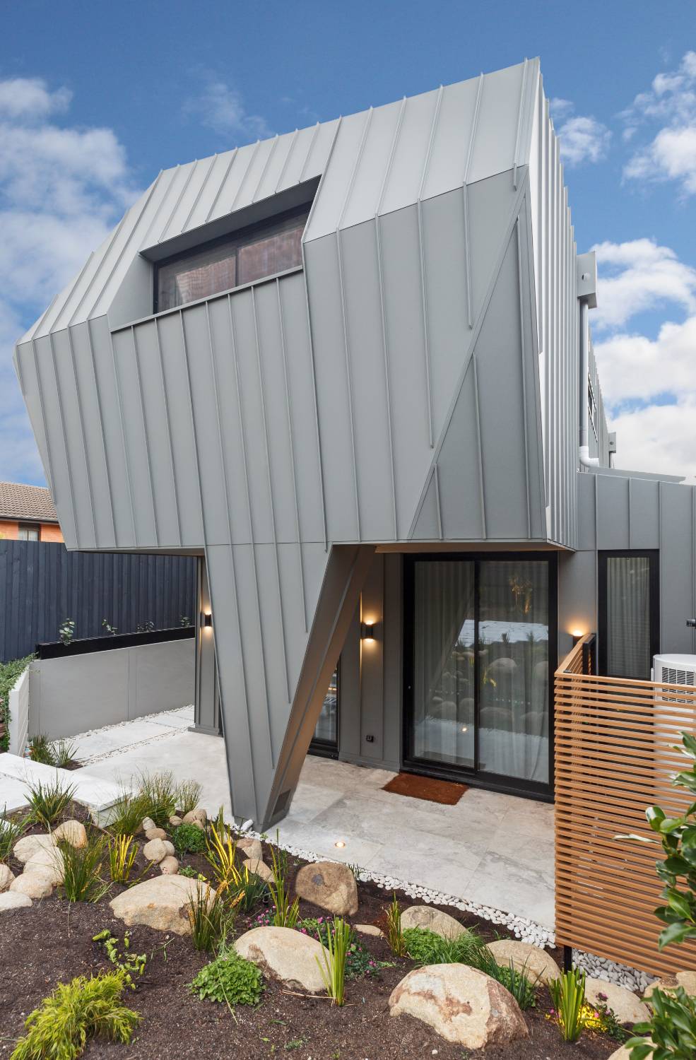 Mazzonetto Vestis ® Precoated Aluminium Fully Supported Standing Seam Roofing & Cladding - Standing Seam Roofing/ Cladding