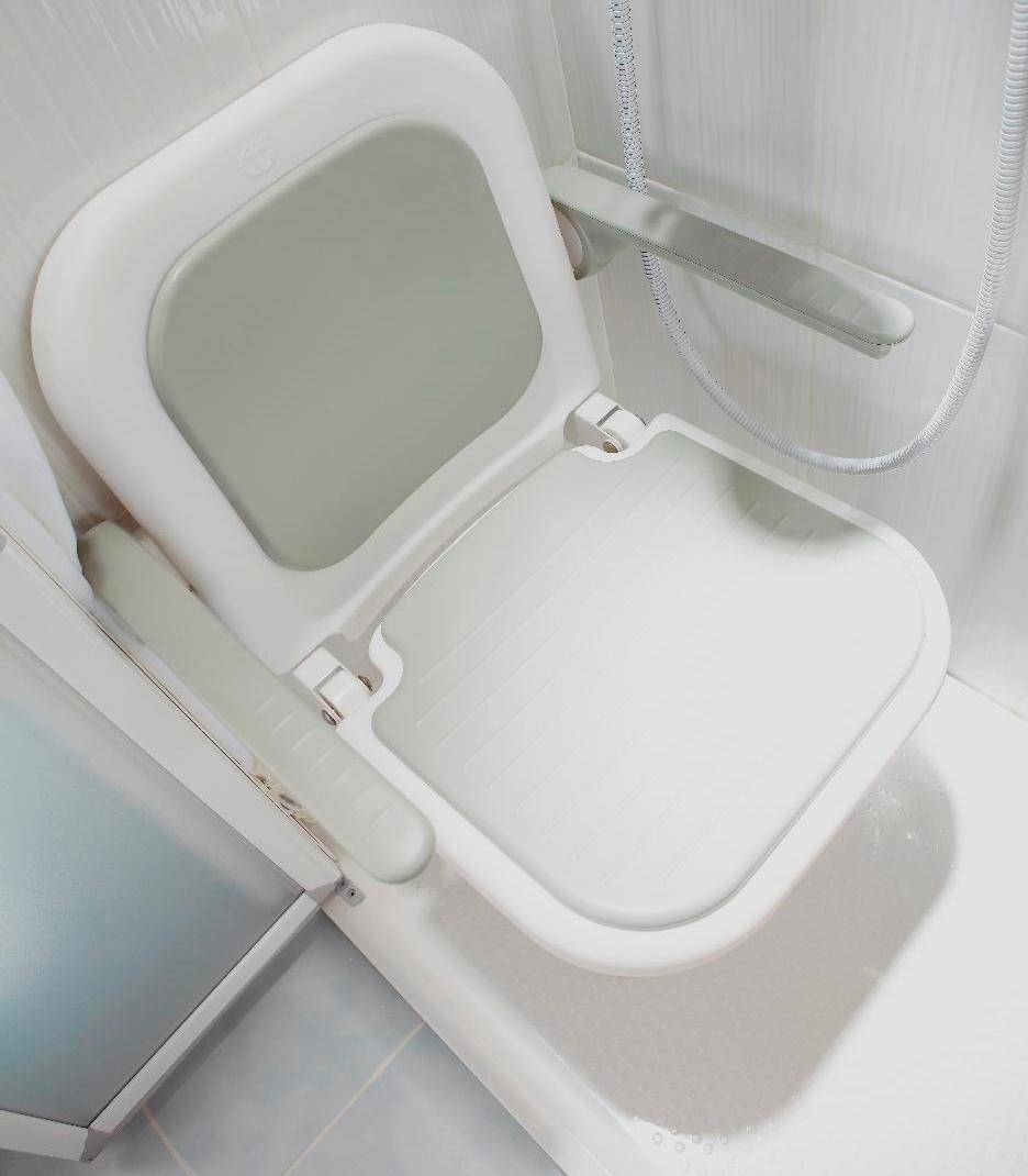 4000 Series Standard Shower Seat