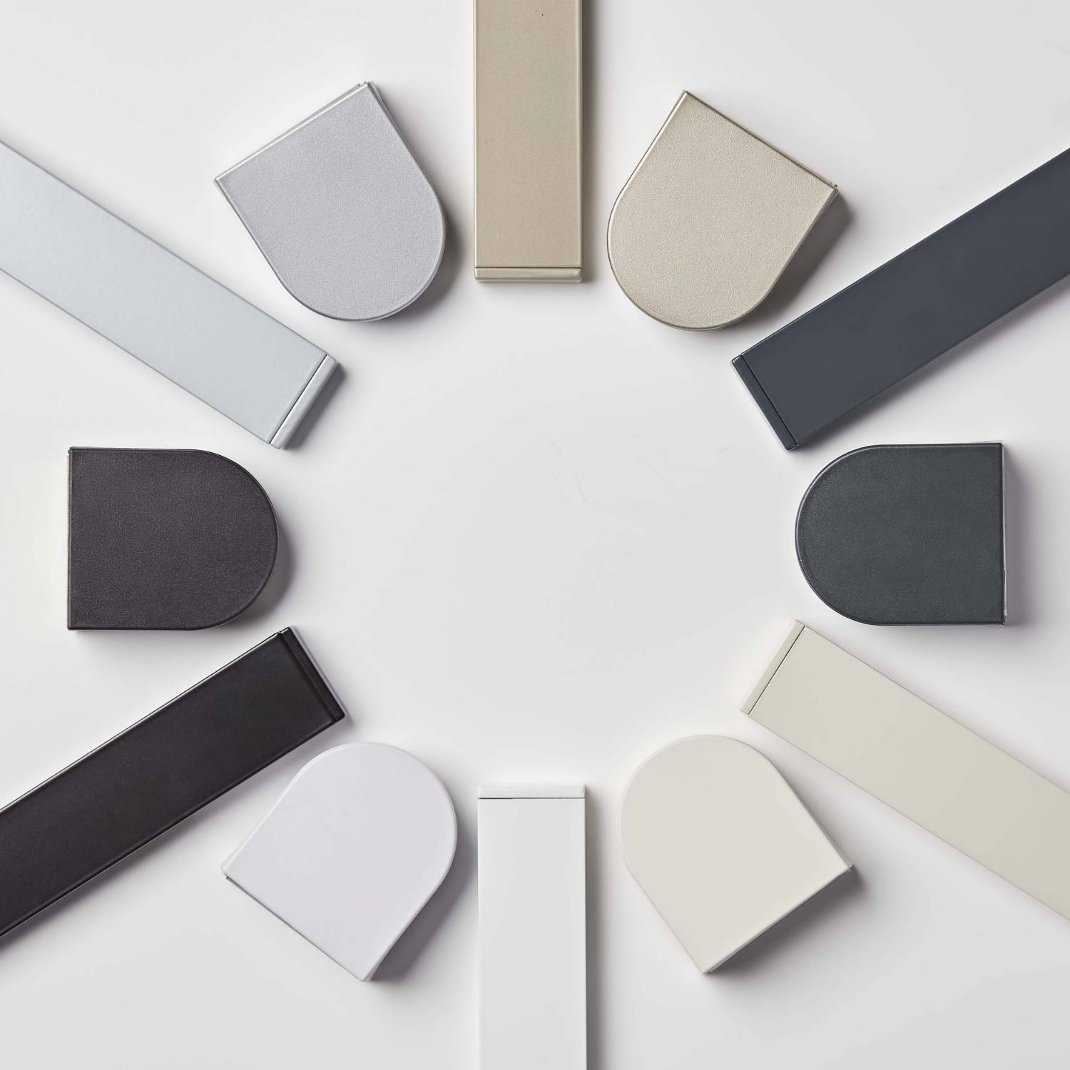 EVOLVE | Manual Roller Blinds