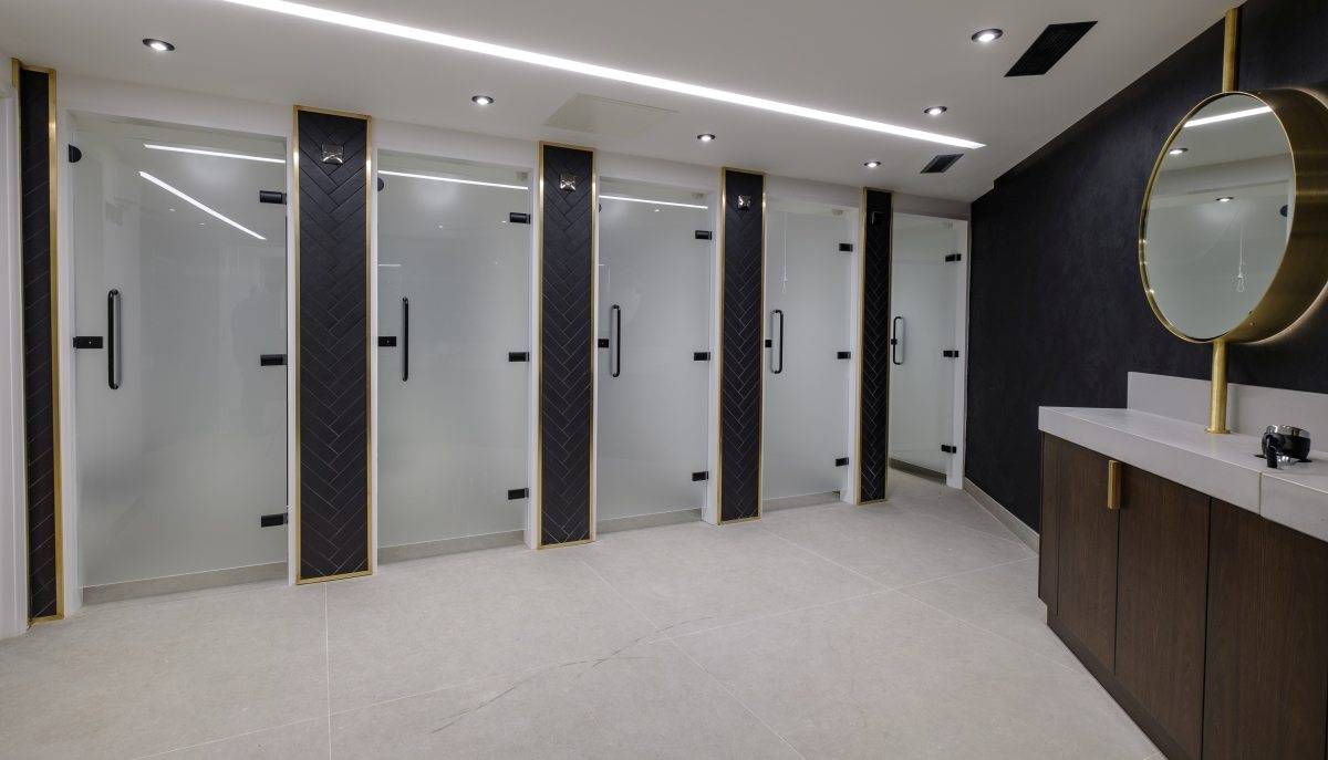 Luminoso Glass Cubicles - Shower cubicles