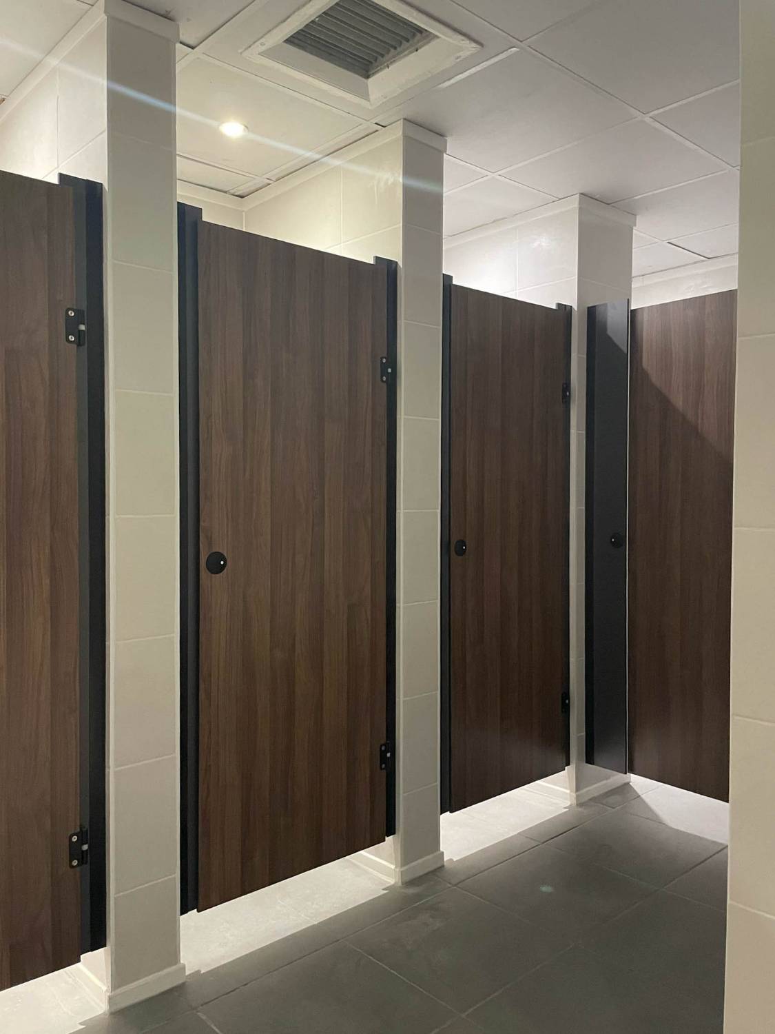 Front Line Cubicles