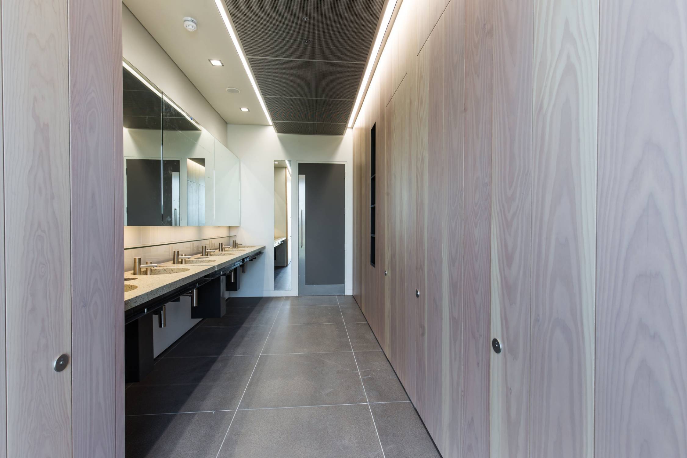 Alto Laminate WC Cubicles - WC Cubicle