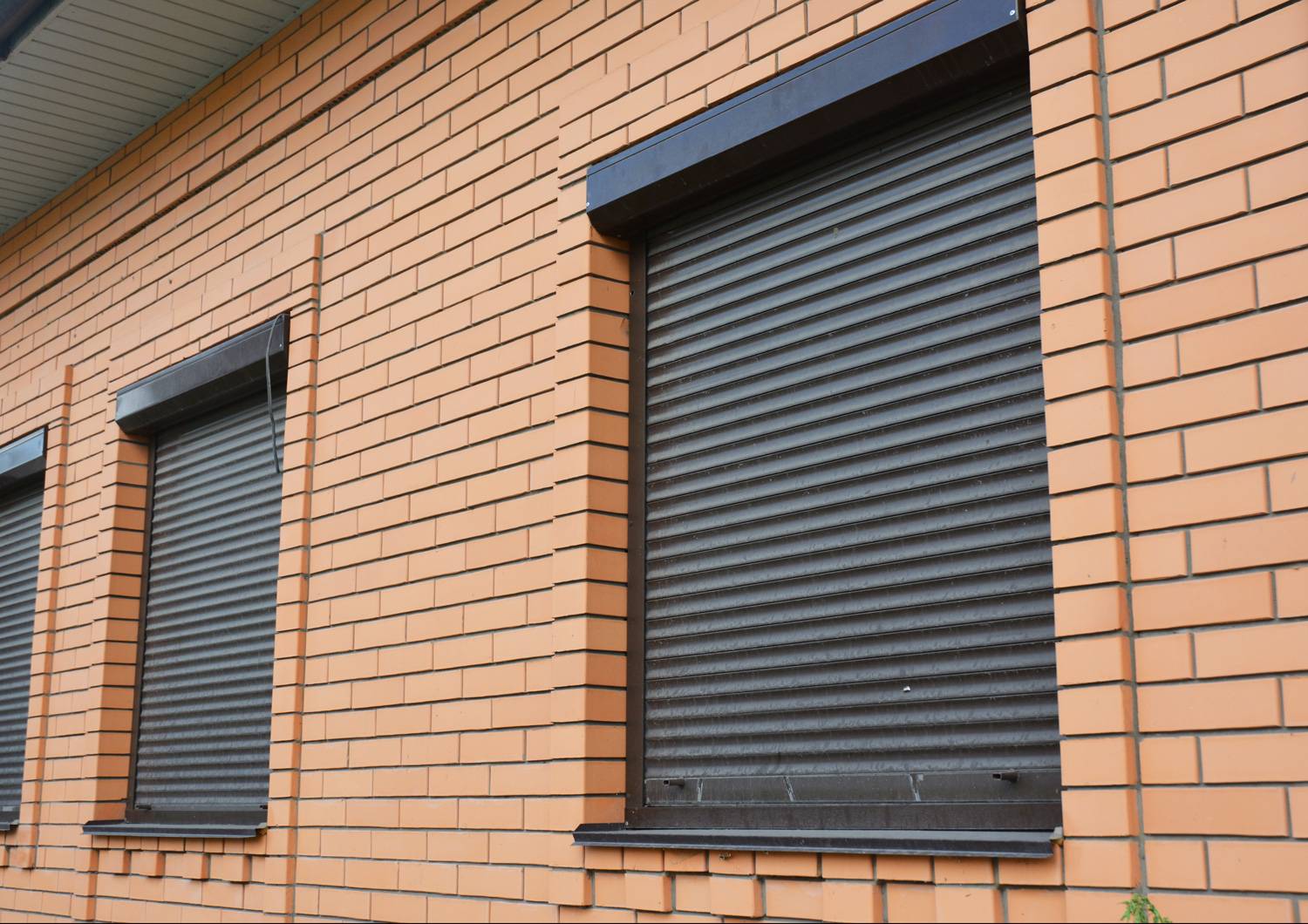 LPS1175 SR1 High Security Roller Shutter