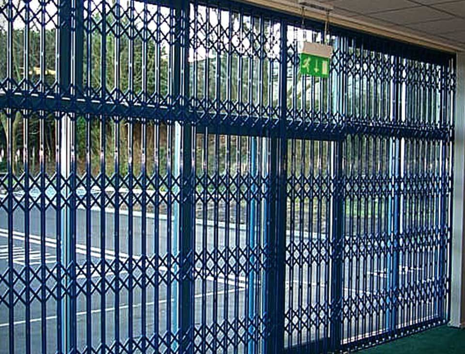 Collapsible Gate and Grille Sets Manual Sliding Stacking  - Seceuroguard Range - Security Grille