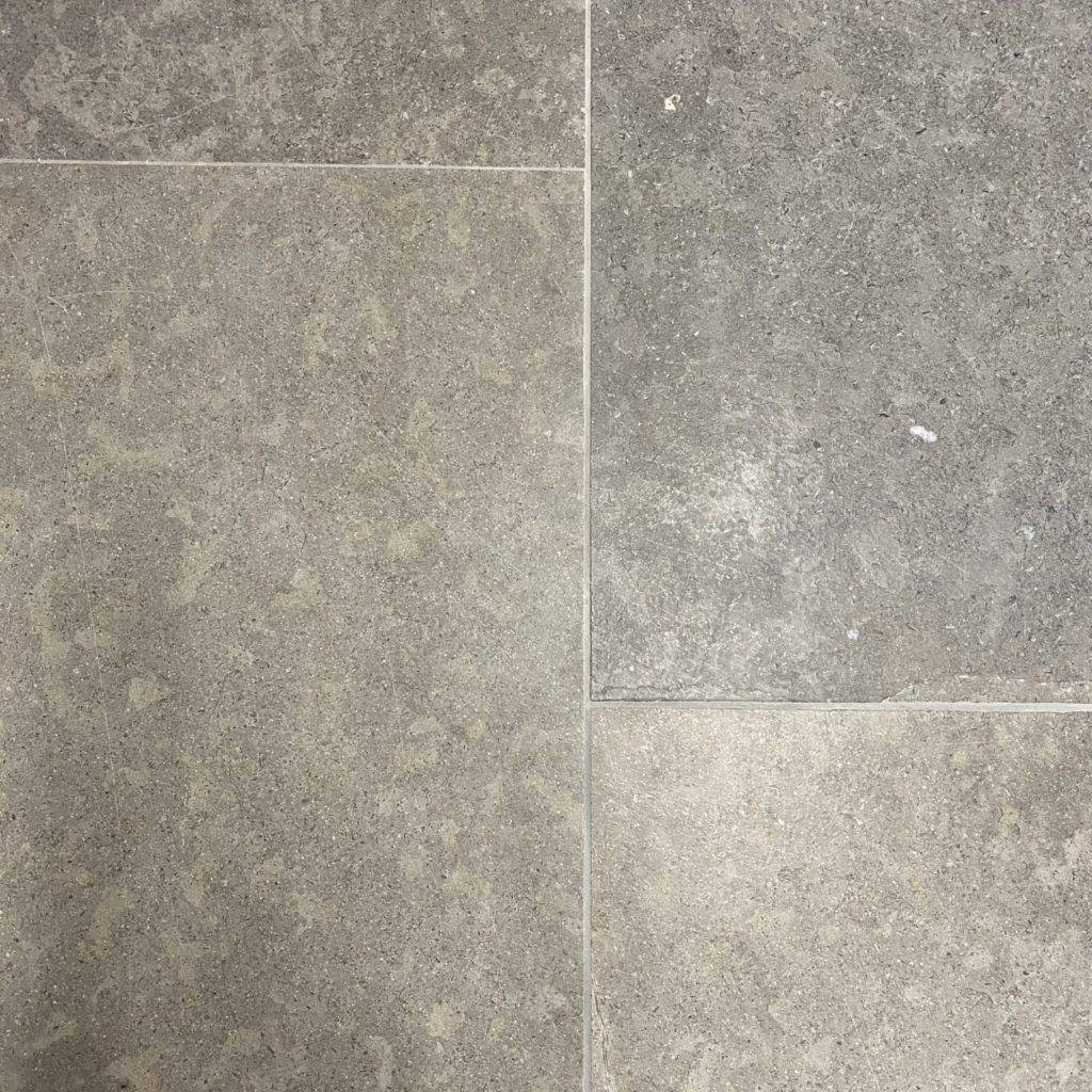 La Roche Luna Limestone Flooring (Interior) - Natural stone flooring