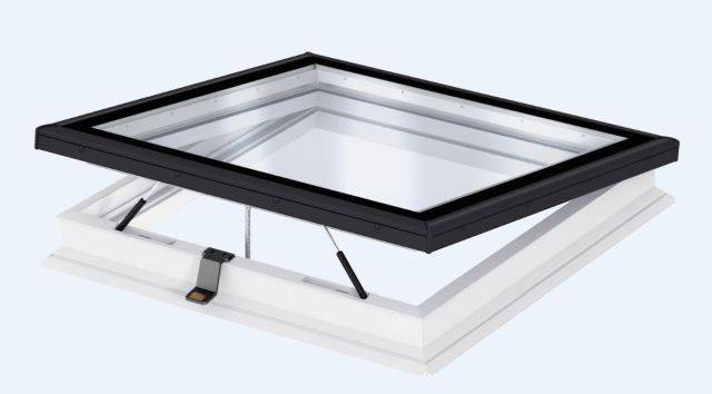 CVP INTEGRA® Electric Flat Roof Window, Flat Glass