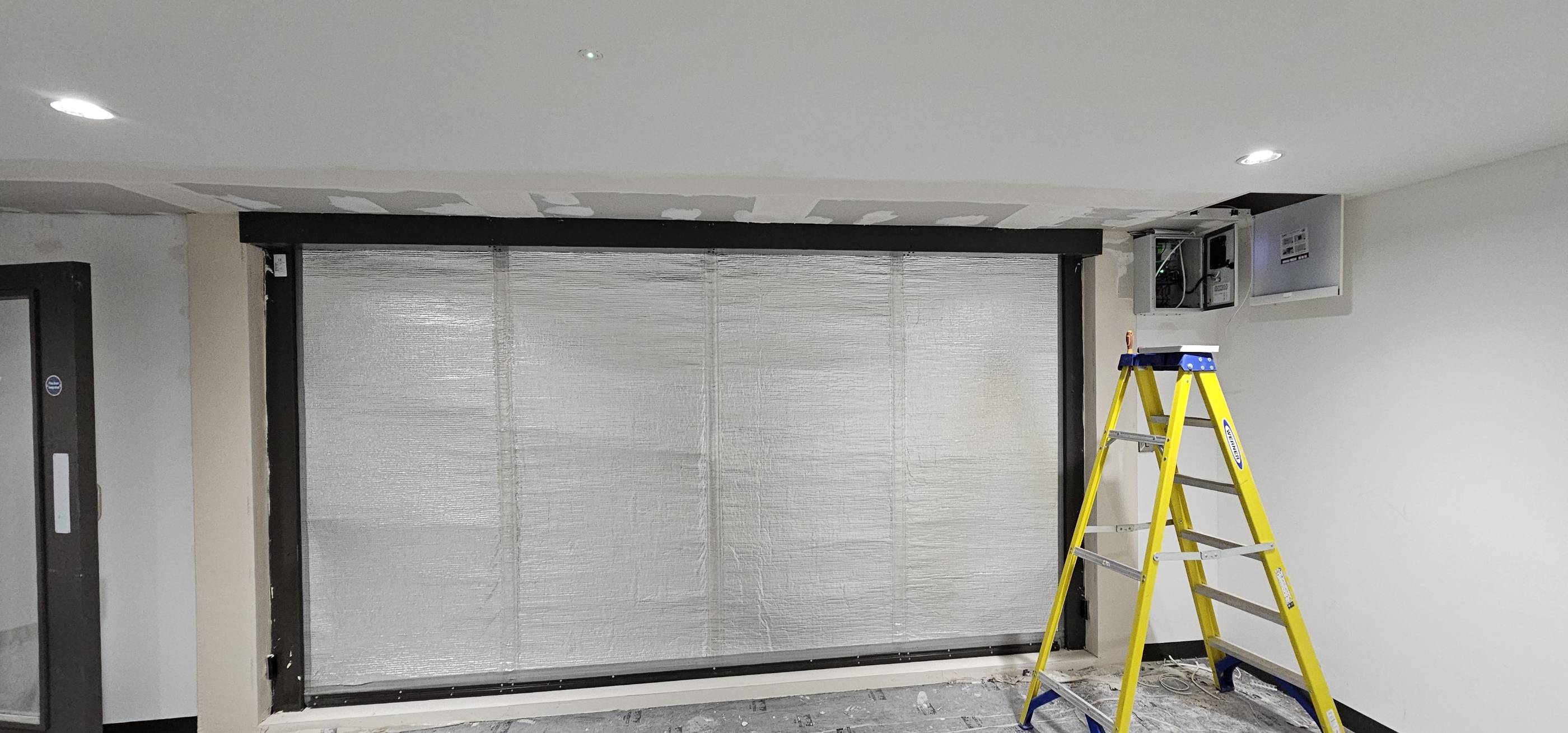 Vertical EW120 - 'Adexon-FC1-EW120' - Fire Curtain