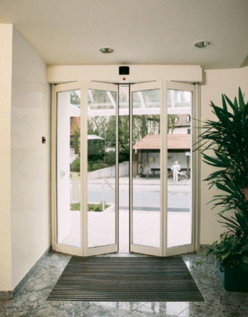 FFT Folding Doors