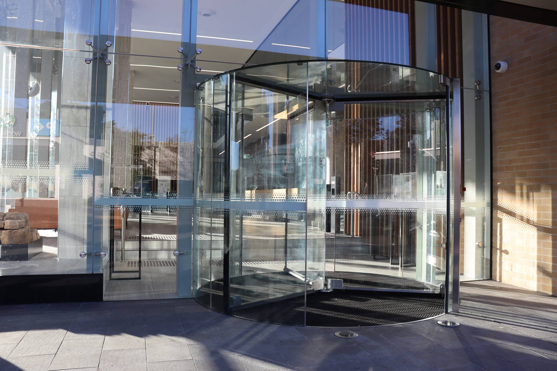 Crystal Tourniket - Revolving door - Revolving door.