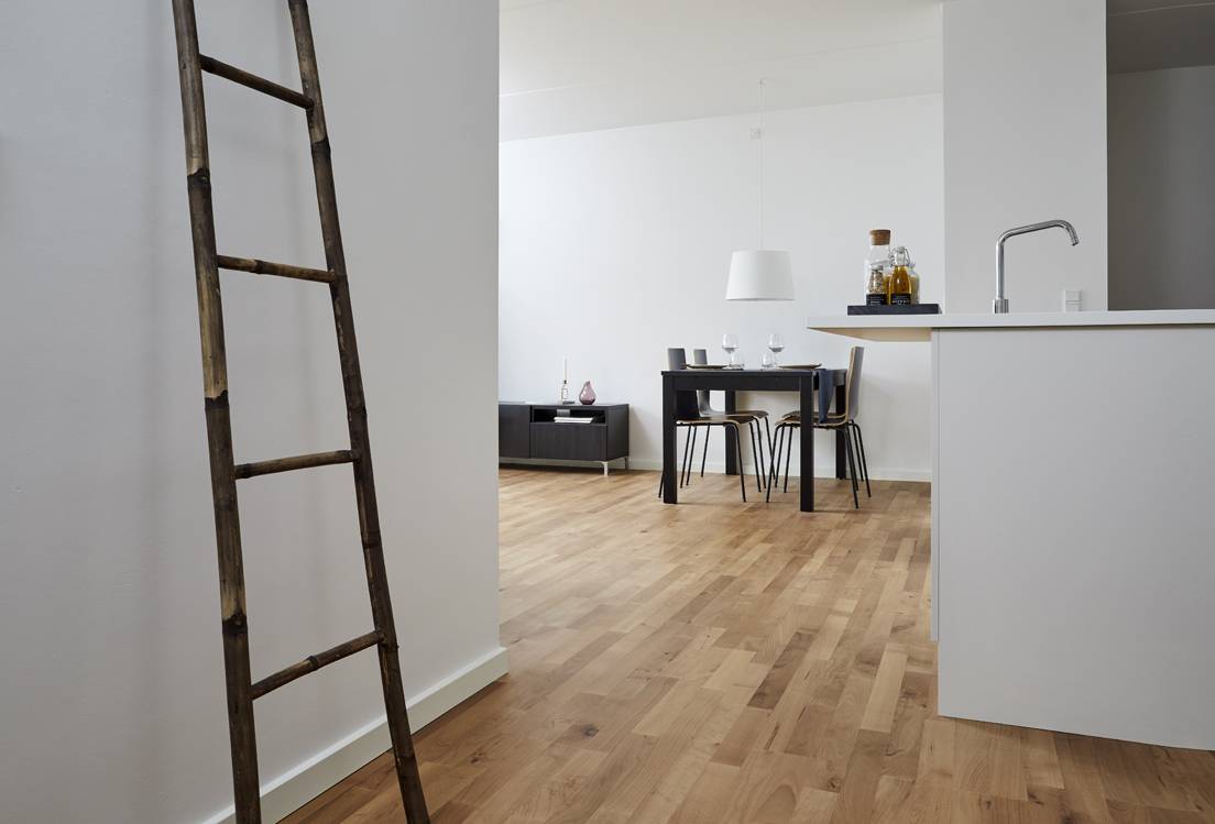 14 mm&nbsp;Two-Strip Solid Hardwood Flooring