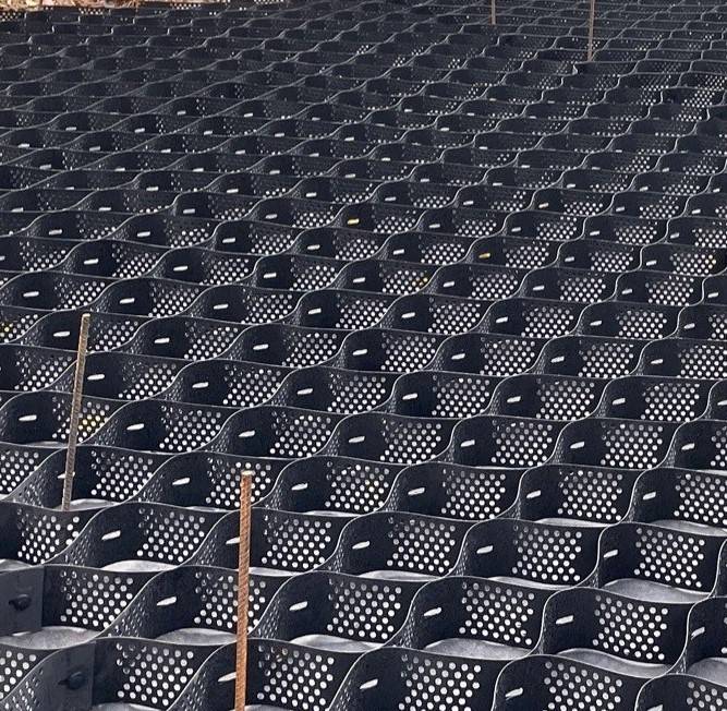 GeoTrax™ GC - Cellular Confinement System