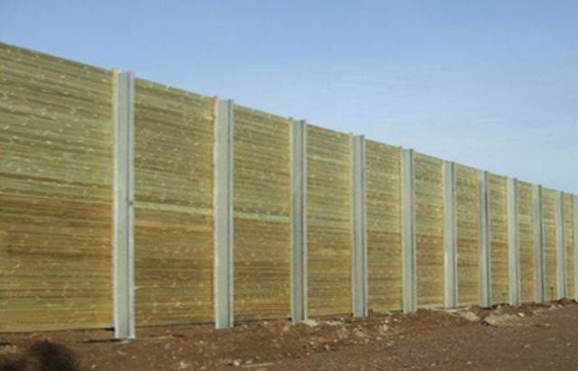 Jakoustic® Environmental Noise Barriers for Commercial and Highway Applications