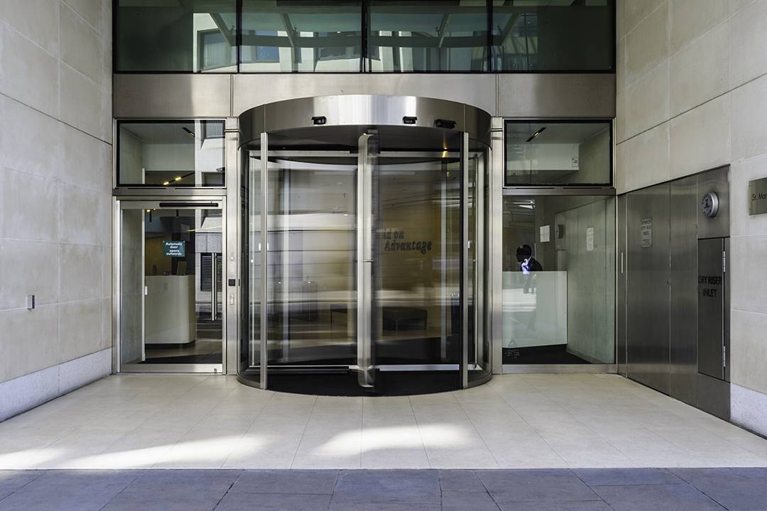 Record K42 4-Wing Automatic Revolving Door