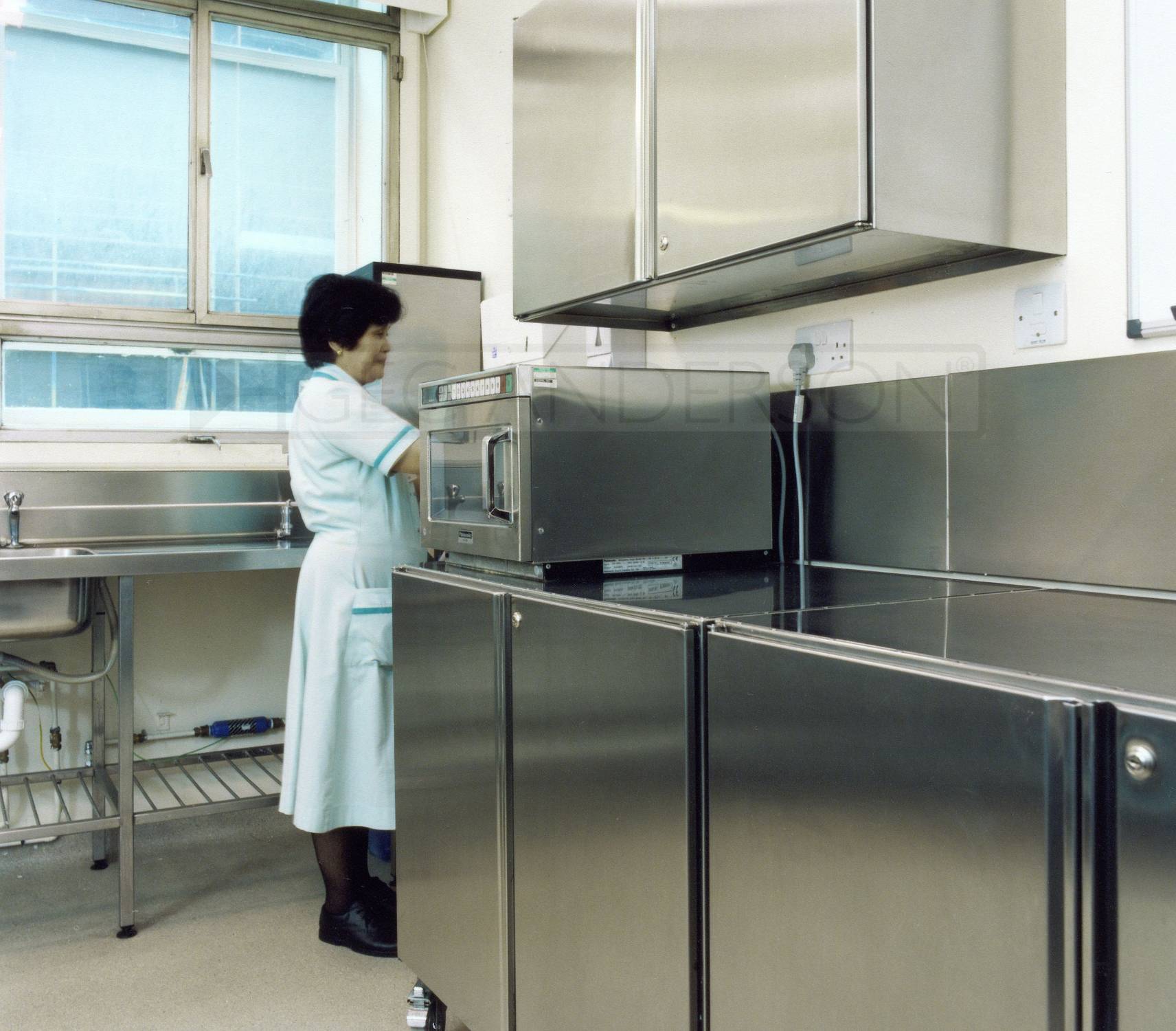 St Barts, Ward Kitchen | Anderson, GEC Ltd | NBS Source